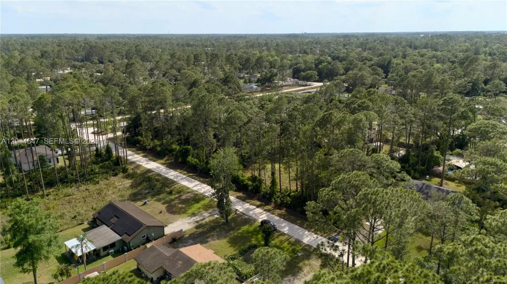 2124 East Pkwy Deland, FL 32724