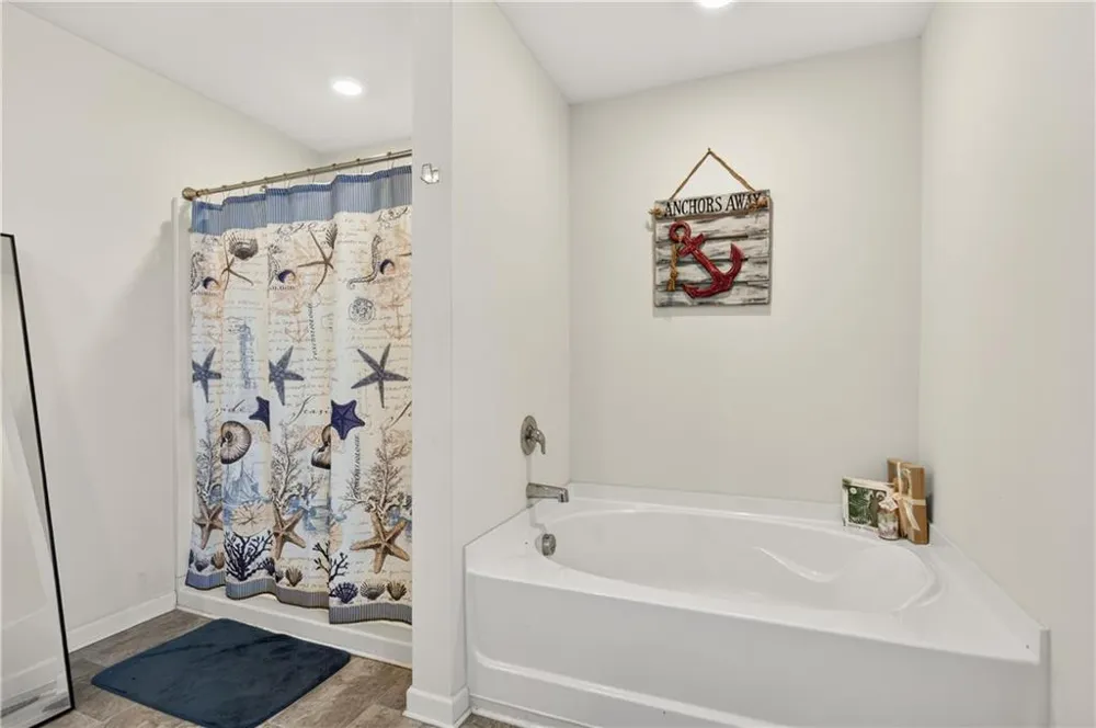 401 Hughes Lane Pendergrass, GA 30567