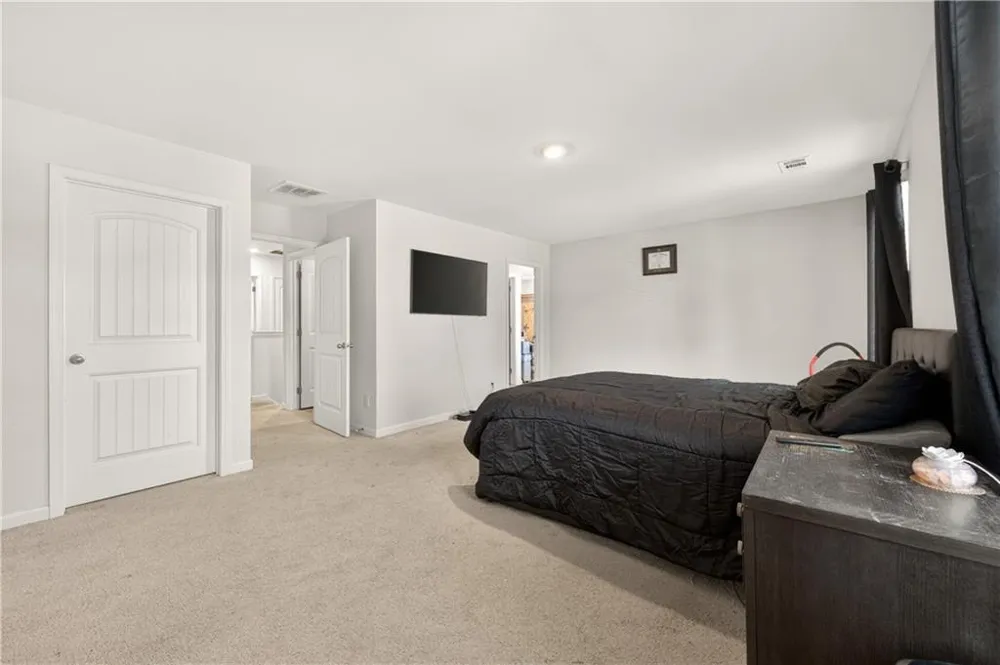 401 Hughes Lane Pendergrass, GA 30567