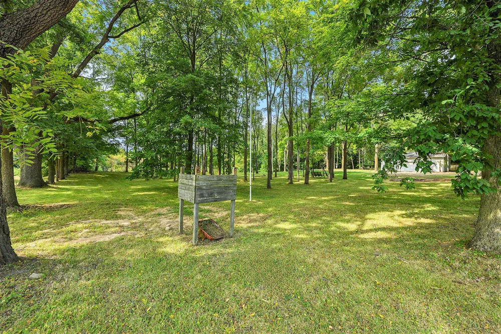 58480 Kirk Lake Road Vandalia, MI 49095