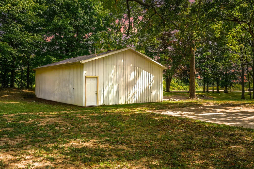 58480 Kirk Lake Road Vandalia, MI 49095