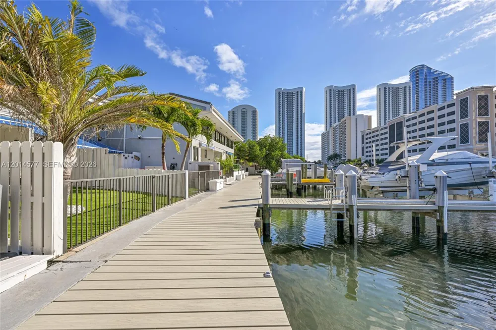 Address Not Shown Sunny Isles Beach, FL 33160