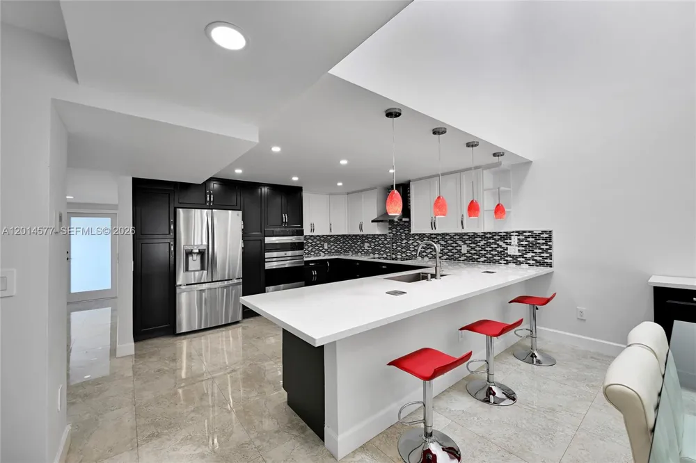 Address Not Shown Sunny Isles Beach, FL 33160