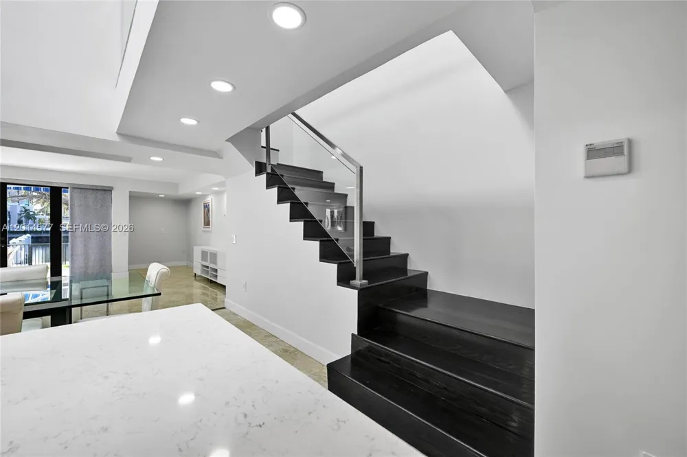 Address Not Shown Sunny Isles Beach, FL 33160