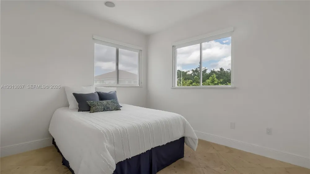 16763 NW 77th Path Miami Lakes, FL 33016