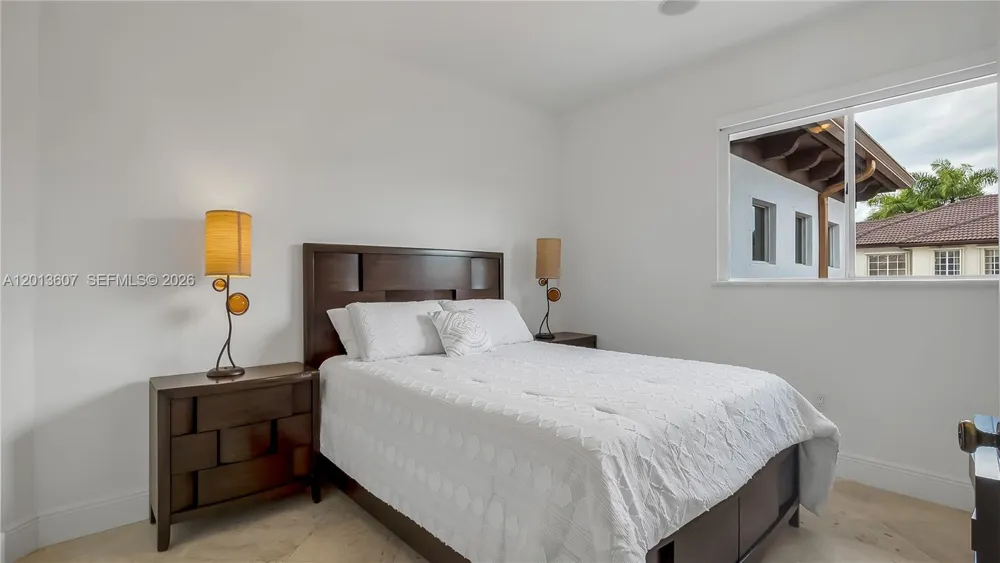 16763 NW 77th Path Miami Lakes, FL 33016