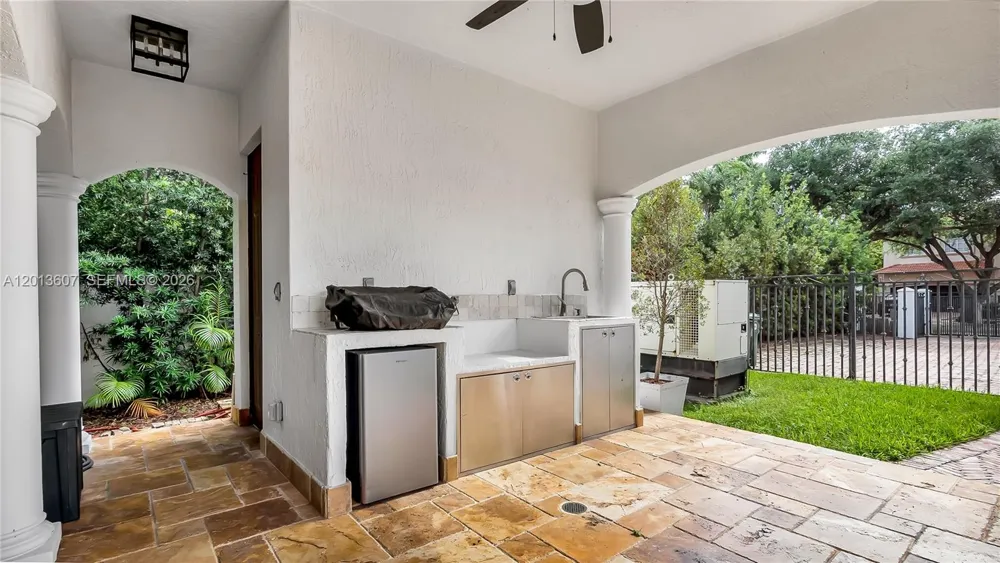 16763 NW 77th Path Miami Lakes, FL 33016