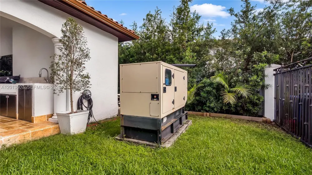 16763 NW 77th Path Miami Lakes, FL 33016