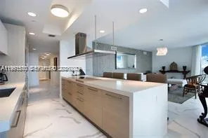 17301 Biscayne Blvd #2310 North Miami Beach, FL 33160
