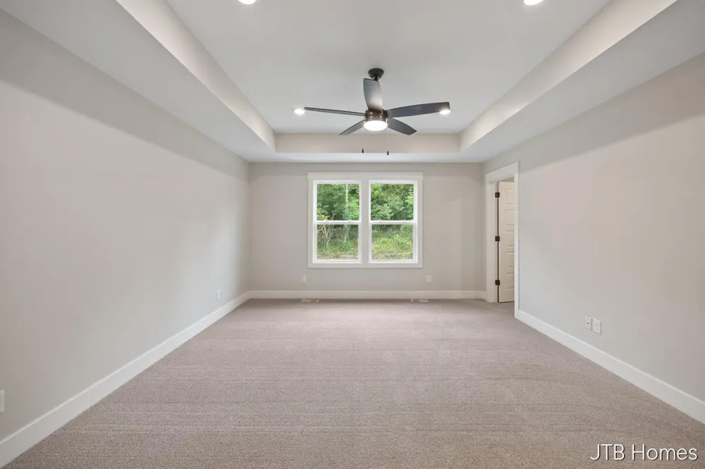 5859 Valley Point Drive SE Caledonia, MI 49316