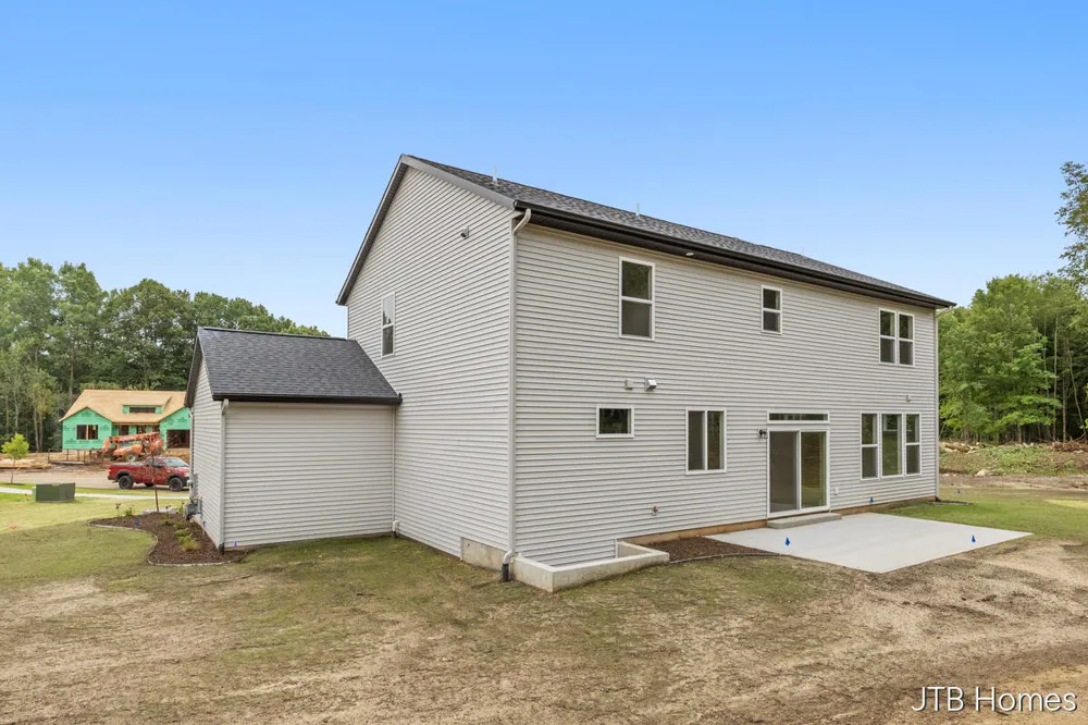 5859 Valley Point Drive SE Caledonia, MI 49316