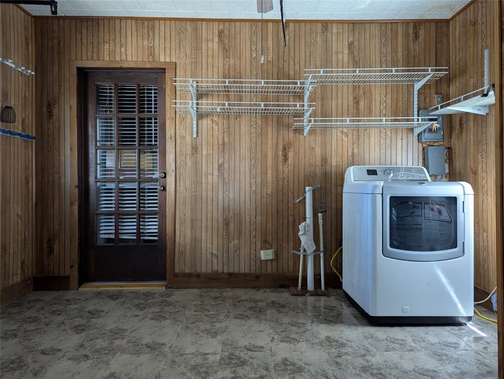 2654 Cos Street Liberty, TX 77575