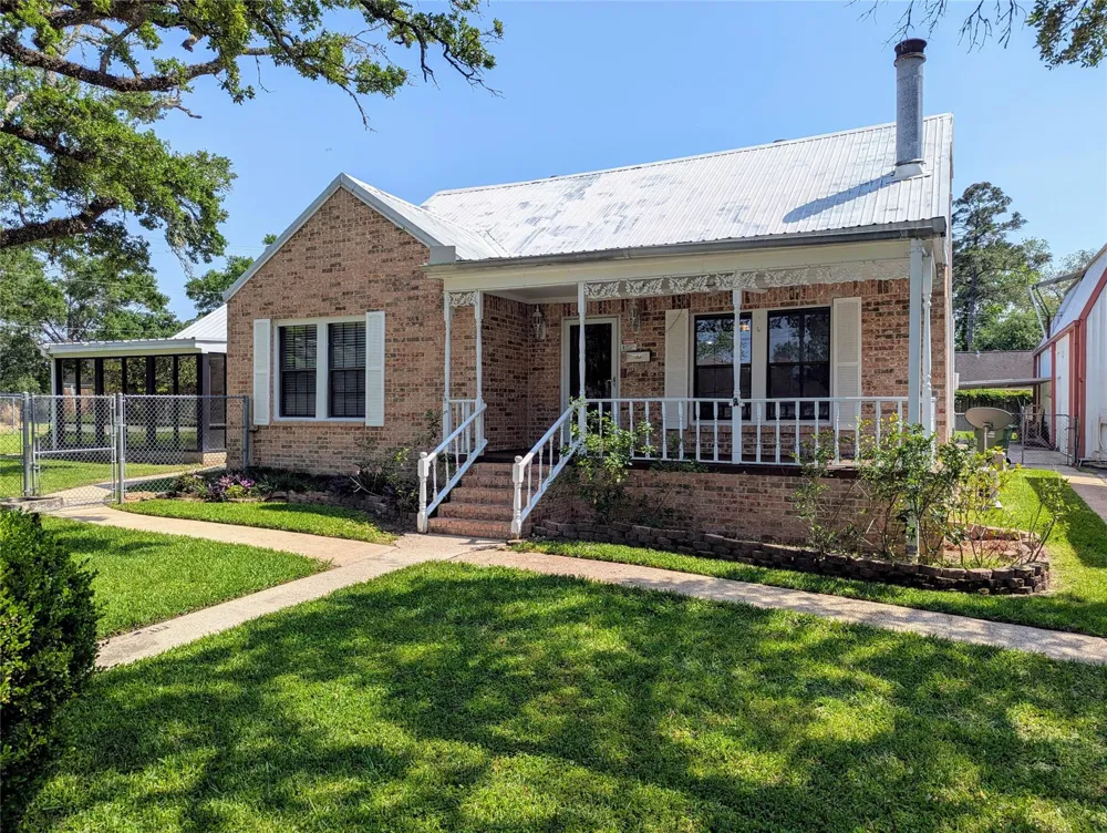 2654 Cos Street Liberty, TX 77575