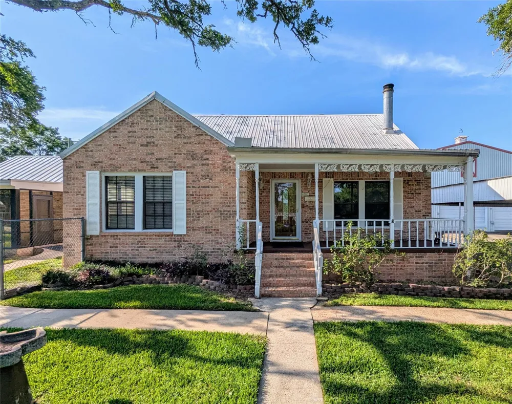 2654 Cos Street Liberty, TX 77575