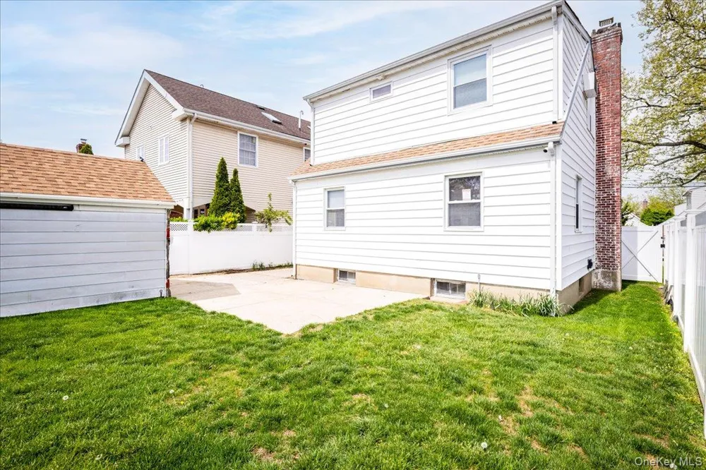 48 Hommell Street Valley Stream, NY 11580