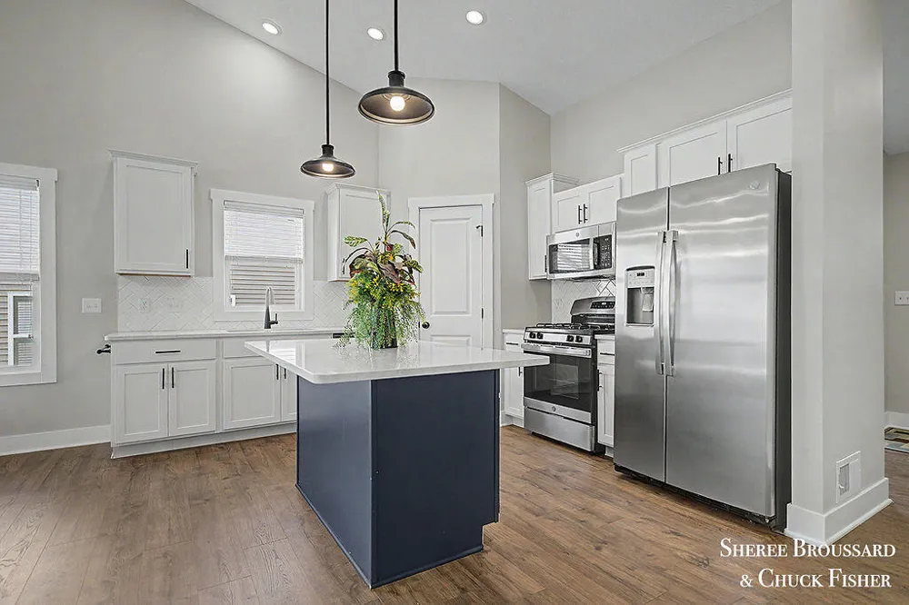2914 Veld Creek Drive #31 Rockford, MI 49341