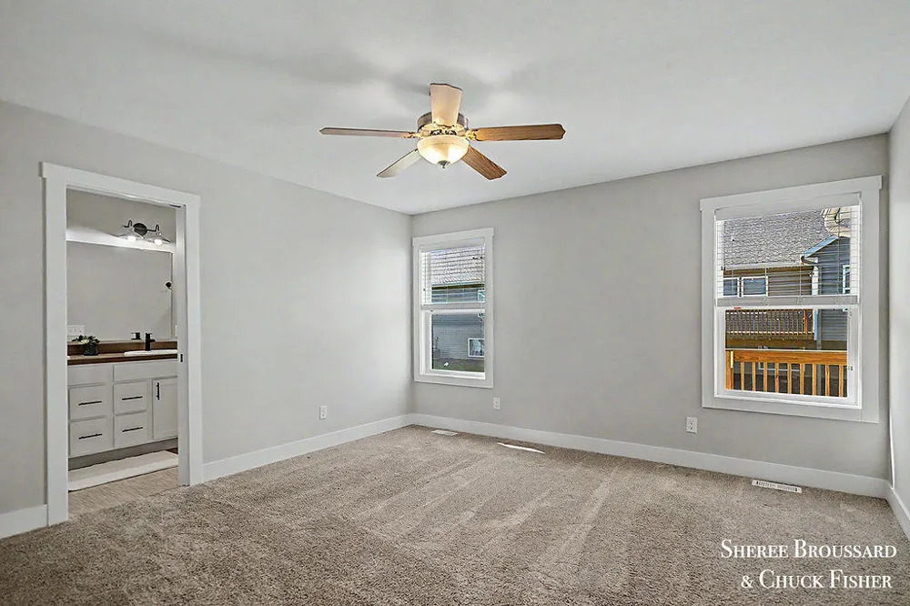 2914 Veld Creek Drive #31 Rockford, MI 49341