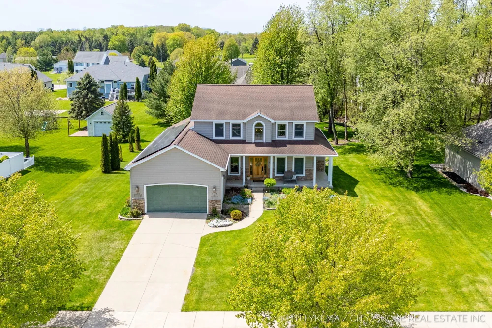 7453 Southwood SW Byron Center, MI 49315