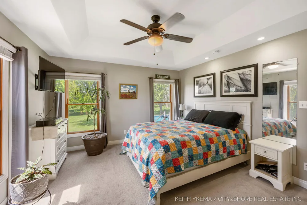 7453 Southwood SW Byron Center, MI 49315