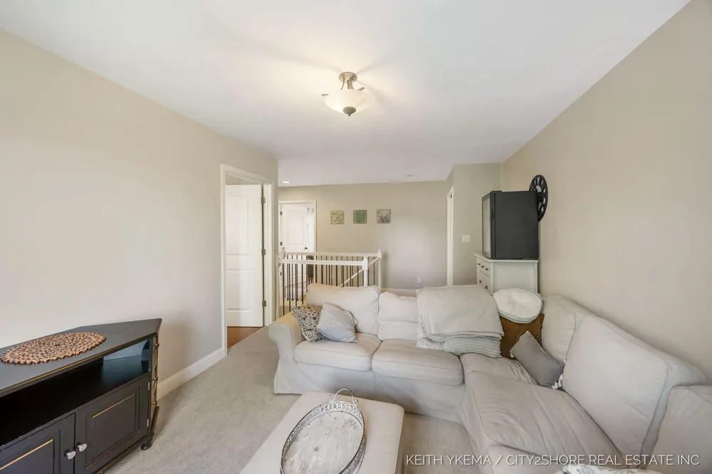 7453 Southwood SW Byron Center, MI 49315