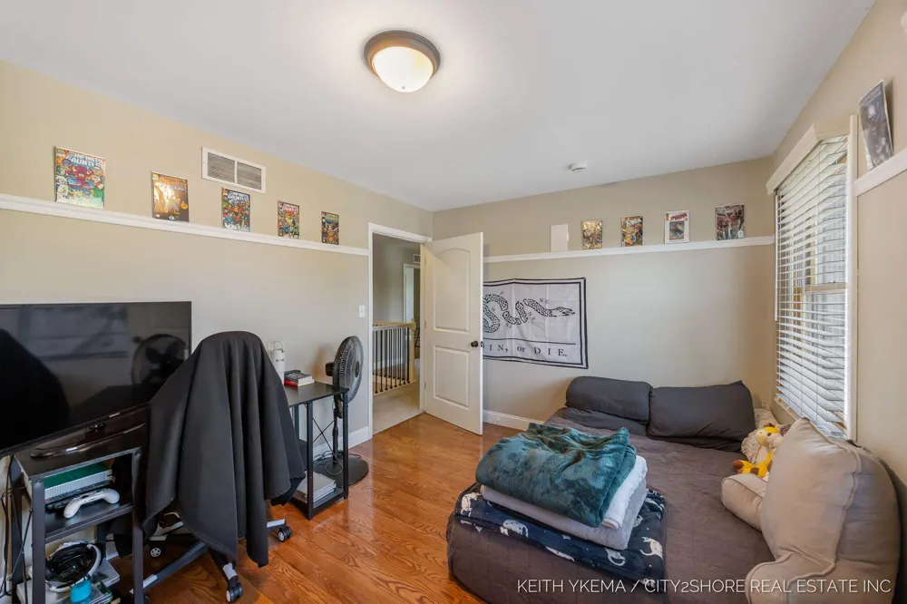 7453 Southwood SW Byron Center, MI 49315