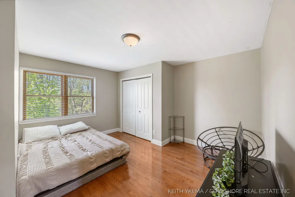7453 Southwood SW Byron Center, MI 49315