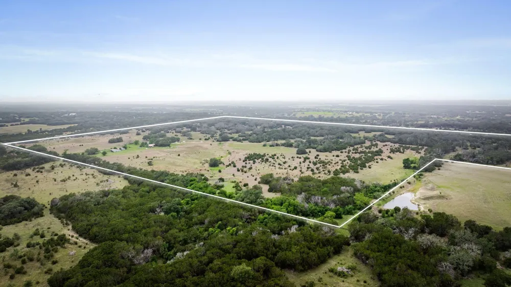 428 County Road 326a Bertram, TX 78605