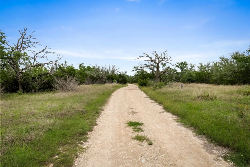428 County Road 326a Bertram, TX 78605
