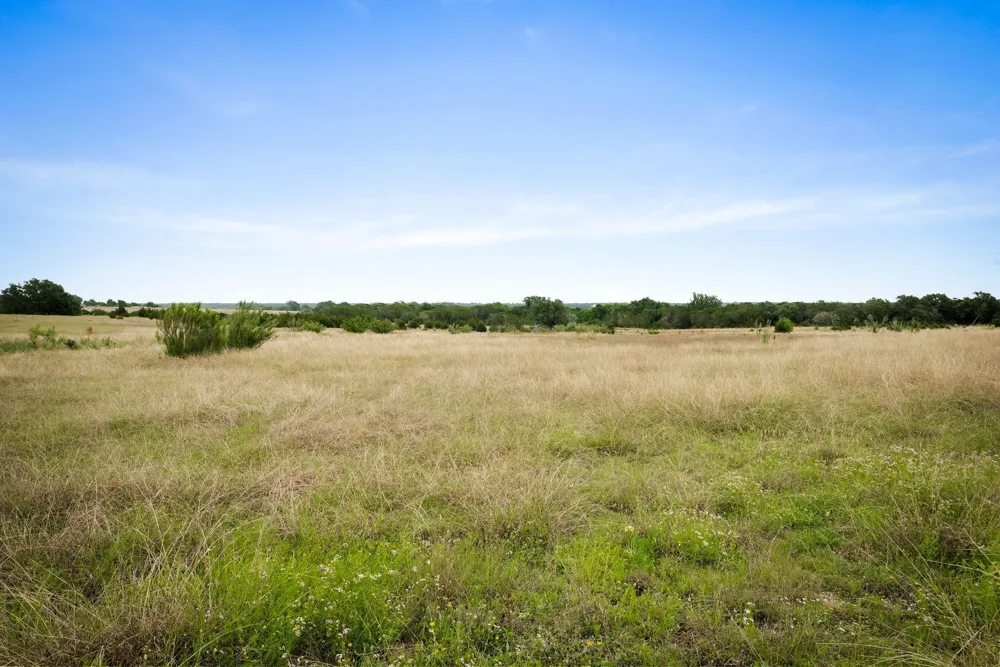 428 County Road 326a Bertram, TX 78605