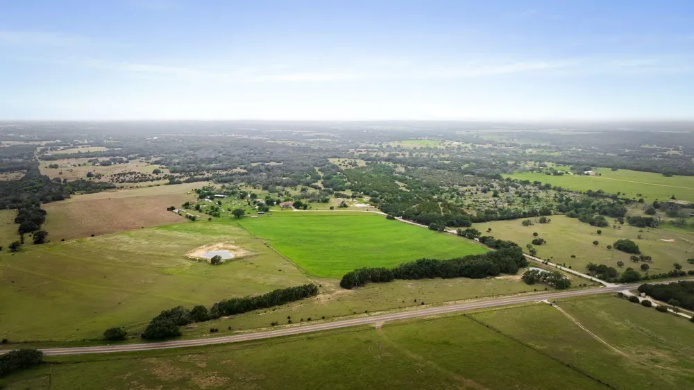 428 County Road 326a Bertram, TX 78605