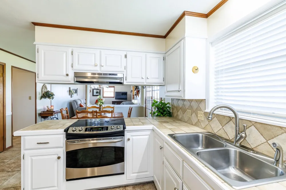 2110 Immenhauser Road Yoakum, TX 77995