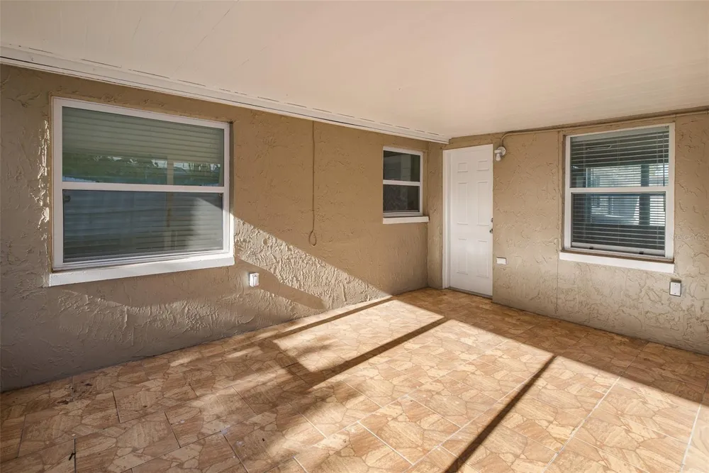 1148 FERNWOOD DRIVE Holiday, FL 34690