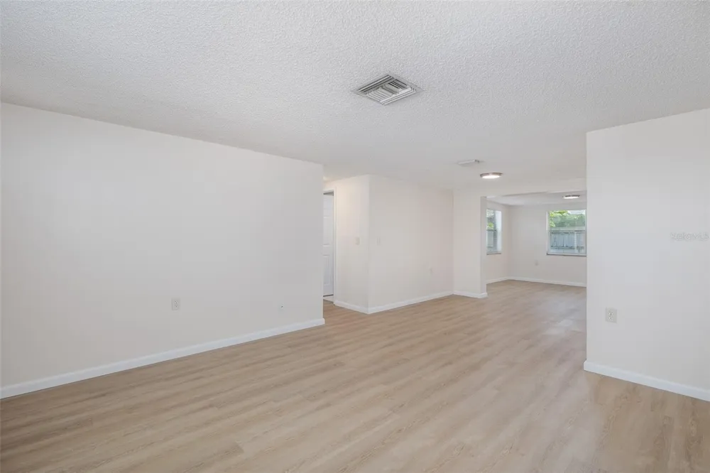1148 FERNWOOD DRIVE Holiday, FL 34690