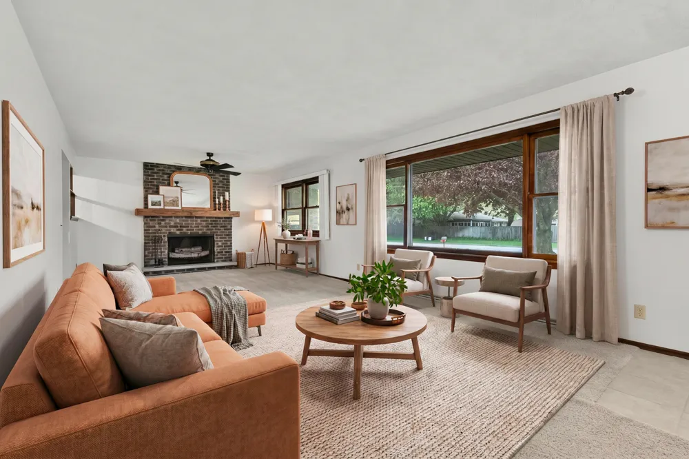 2286 Shiawasee Lane Stevensville, MI 49127