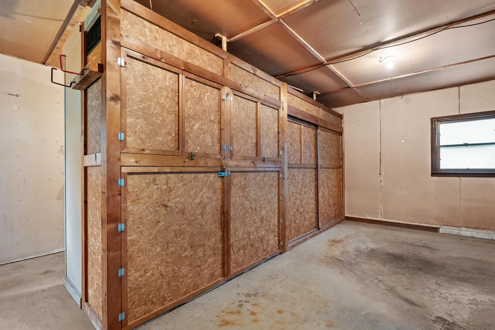 2286 Shiawasee Lane Stevensville, MI 49127