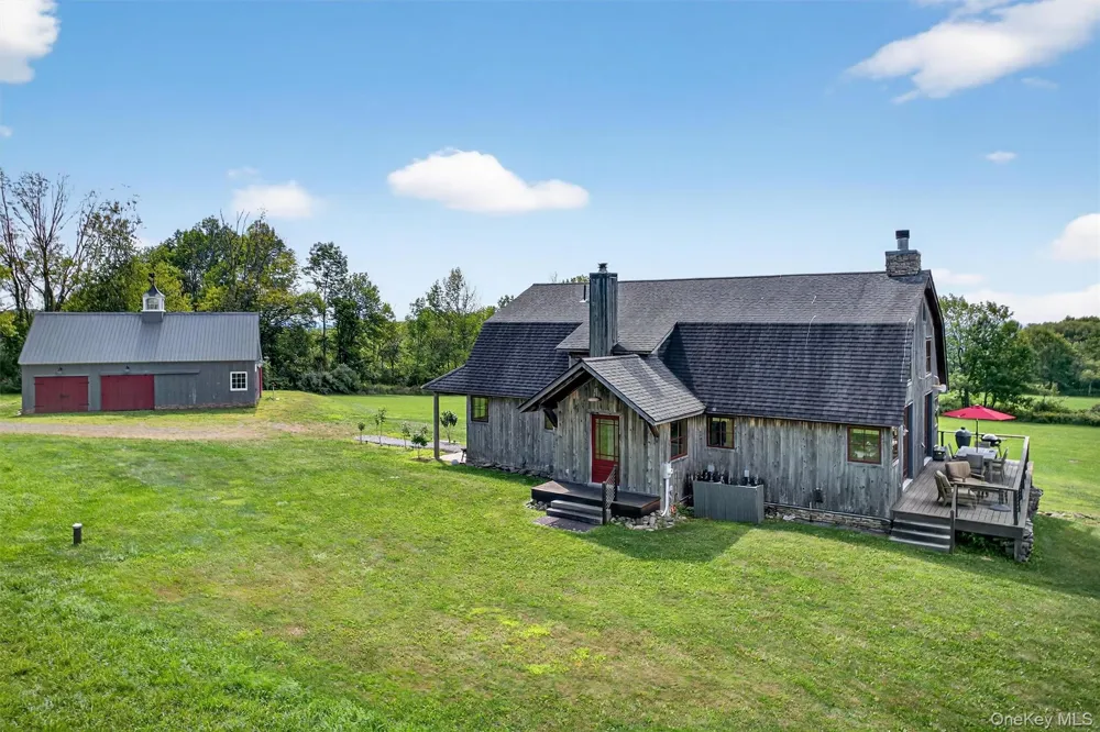 63 Sky View Drive Callicoon, NY 12723