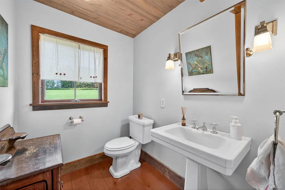 63 Sky View Drive Callicoon, NY 12723