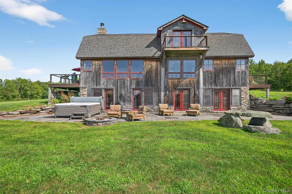 63 Sky View Drive Callicoon, NY 12723