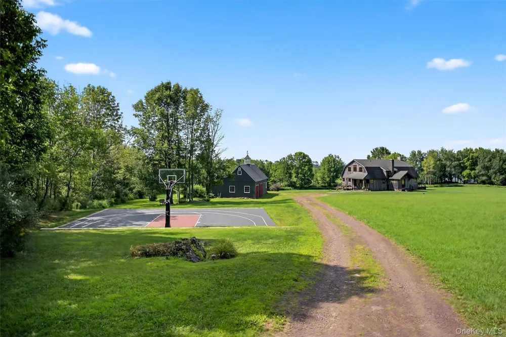 63 Sky View Drive Callicoon, NY 12723