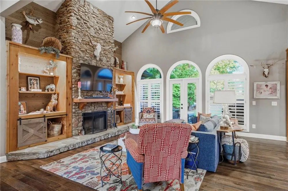 416 Spring Place Road NE White, GA 30184