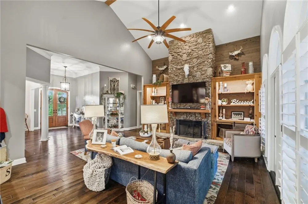 416 Spring Place Road NE White, GA 30184