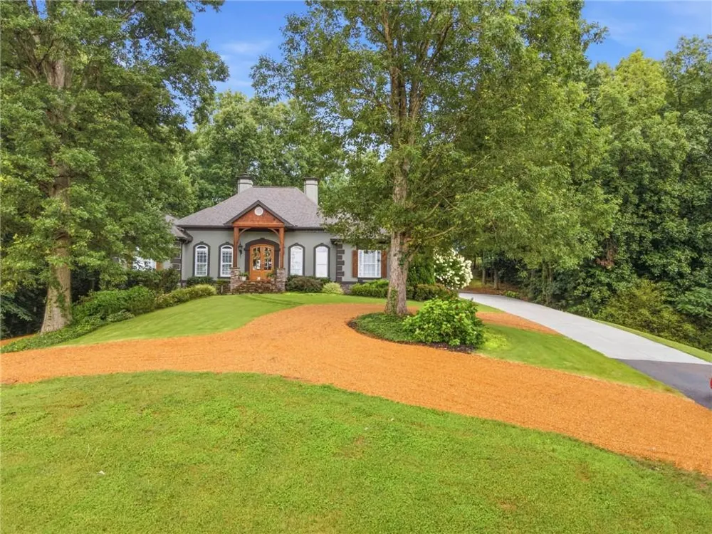 416 Spring Place Road NE White, GA 30184