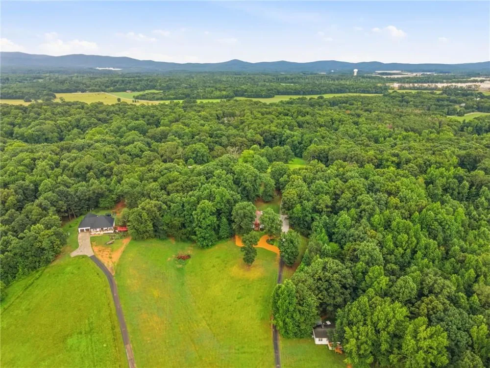 416 Spring Place Road NE White, GA 30184