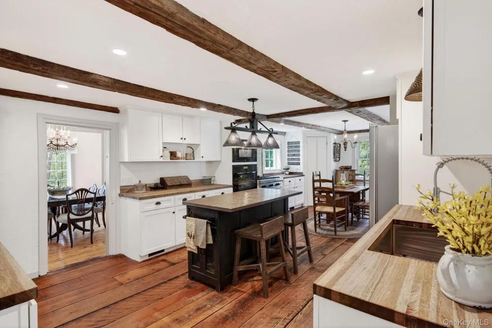 1429 Jackson Corners Road Red Hook, NY 12571