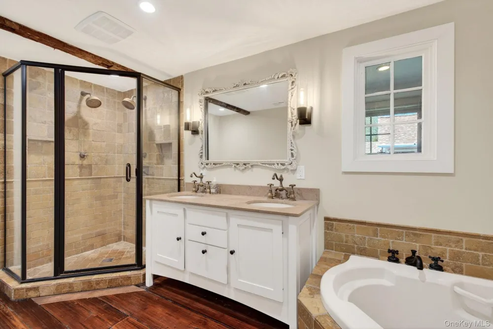 1429 Jackson Corners Road Red Hook, NY 12571