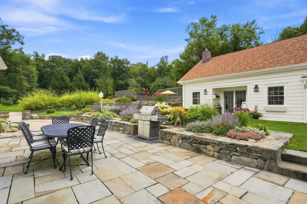 1429 Jackson Corners Road Red Hook, NY 12571
