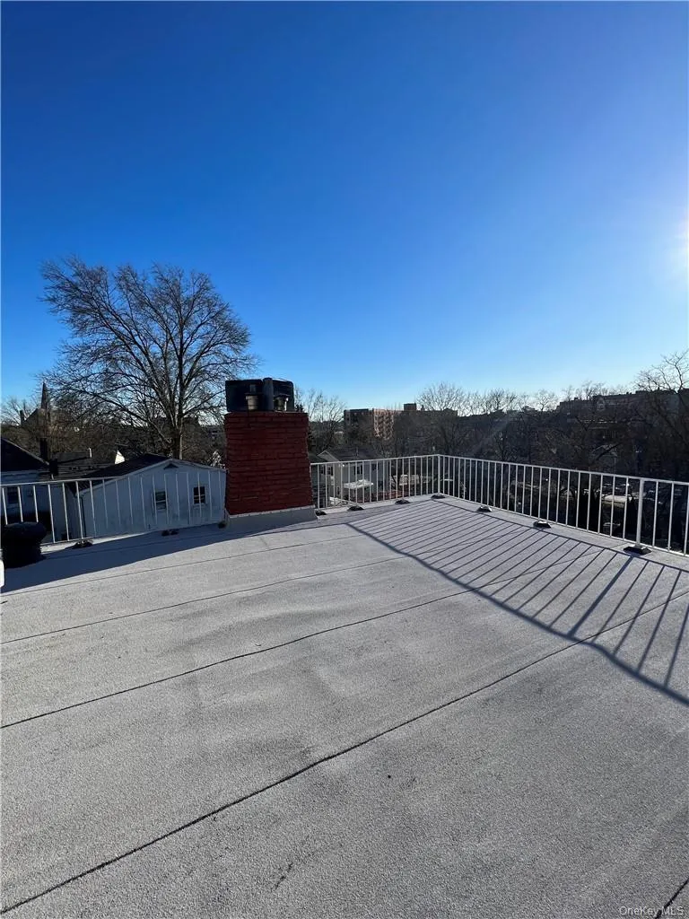 210 Union Avenue Mamaroneck, NY 10543