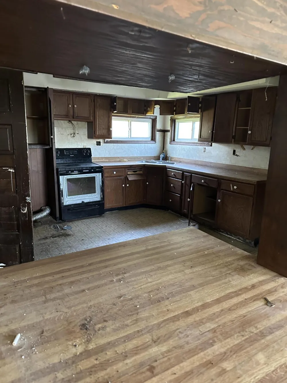 206 S 56th Avenue Mears, MI 49436