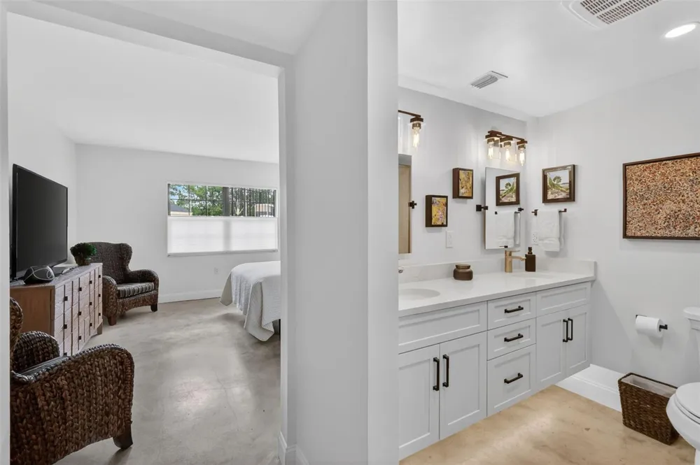 101 GRANDVIEW STREET #1 Mount Dora, FL 32757