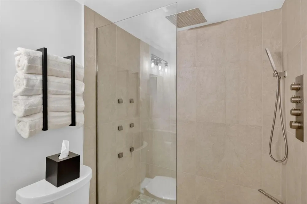 101 GRANDVIEW STREET #1 Mount Dora, FL 32757